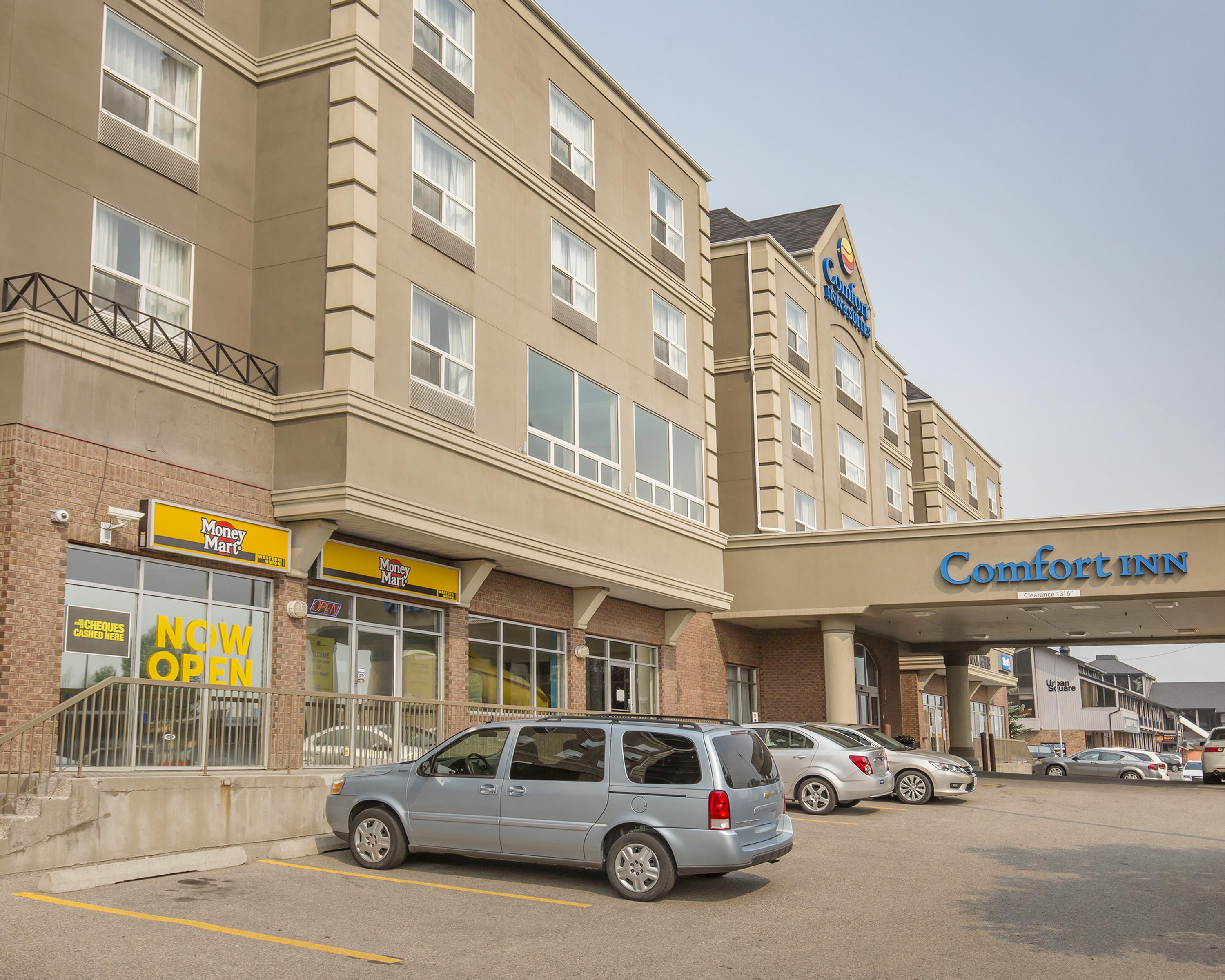 Comfort Inn & Suites South YYC Eksteriør bilde